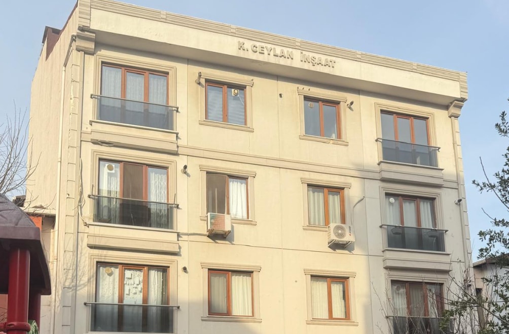 Kaşıkçı Apartmanı